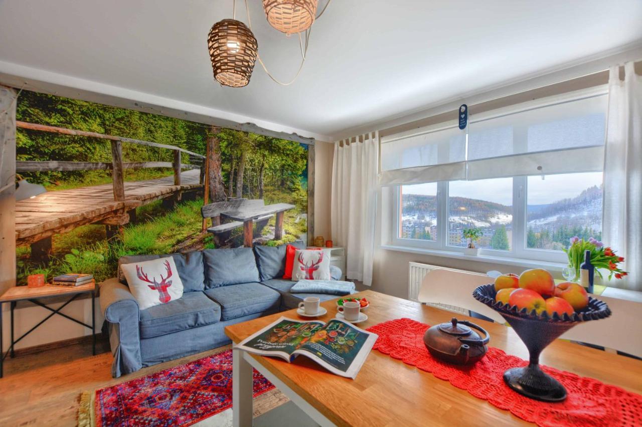 Апартаменти Apartament Zielona Mila Устрики-Долішні Екстер'єр фото